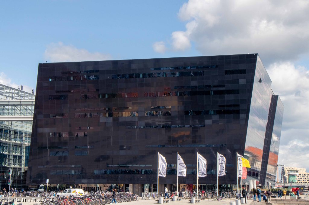 The Black Diamond (Den Sorte Diamant) Royal Danish Library by Schmidt Hammer Lassen - 哥本哈根黑鑽石圖書館建築外觀與黑色花崗岩帷幕 - Architectural Photography by Hsu Hao Han